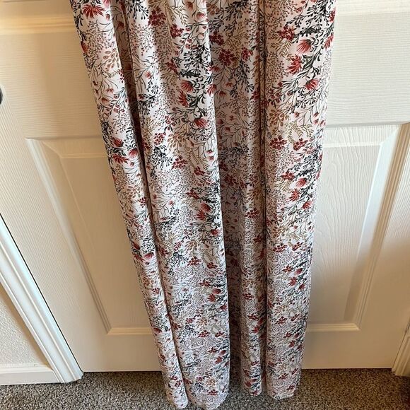 Floral Maxi Dress - Picture 8 of 11